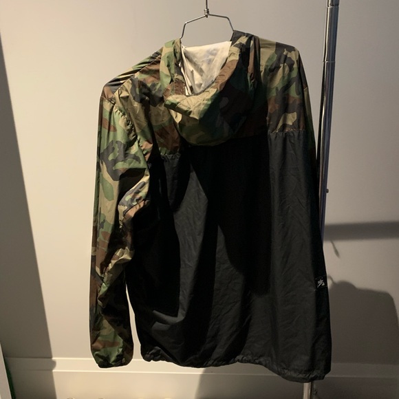 nike windbreaker - Picture 2 of 4